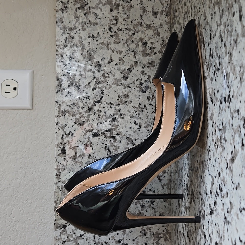 Elegant Black Shofoo Stiletto Heels - Picture 6 of 11